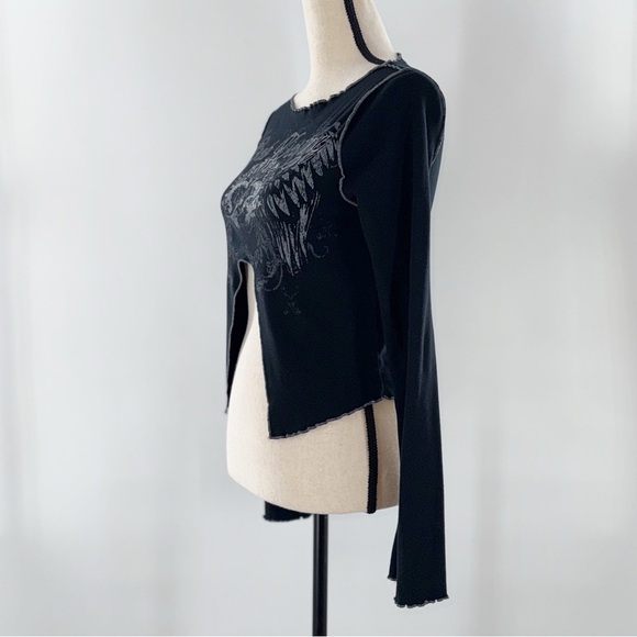 Urban outfitters Seek Destiny Split Black Graphic Long Sleeve Top size large - Picture 5 of 15